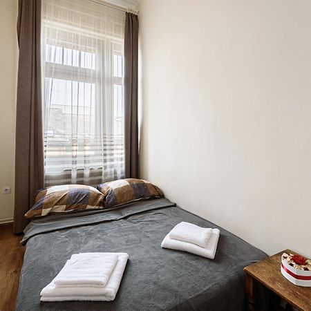 Relaxing Hotel Feeling In Nice Area Budapest Exterior photo